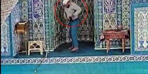 Cami’de Büyük Sk andal T’epki Yağıyor